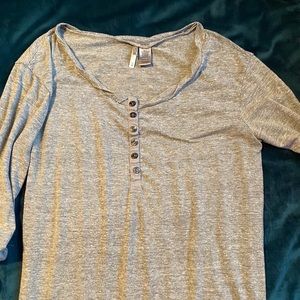 Womens BKE henley 2/4 sleeve